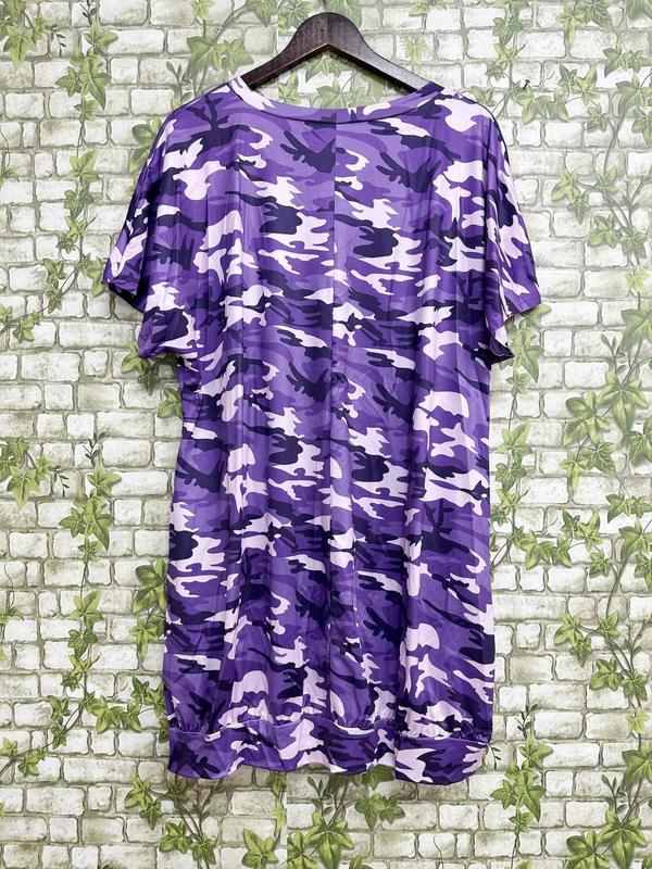 Plus Size Camo Print Pocket Tee Dress, Casual V Neck Batwing Sleeve Short Dress for Summer, Women's Plus Clothing for Daily Wear