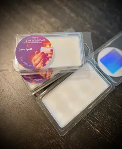 Love Spell - Wax Melts... Sweet, flirty, and irresistible — like a playful, feel-good scent that instantly lifts the mood.