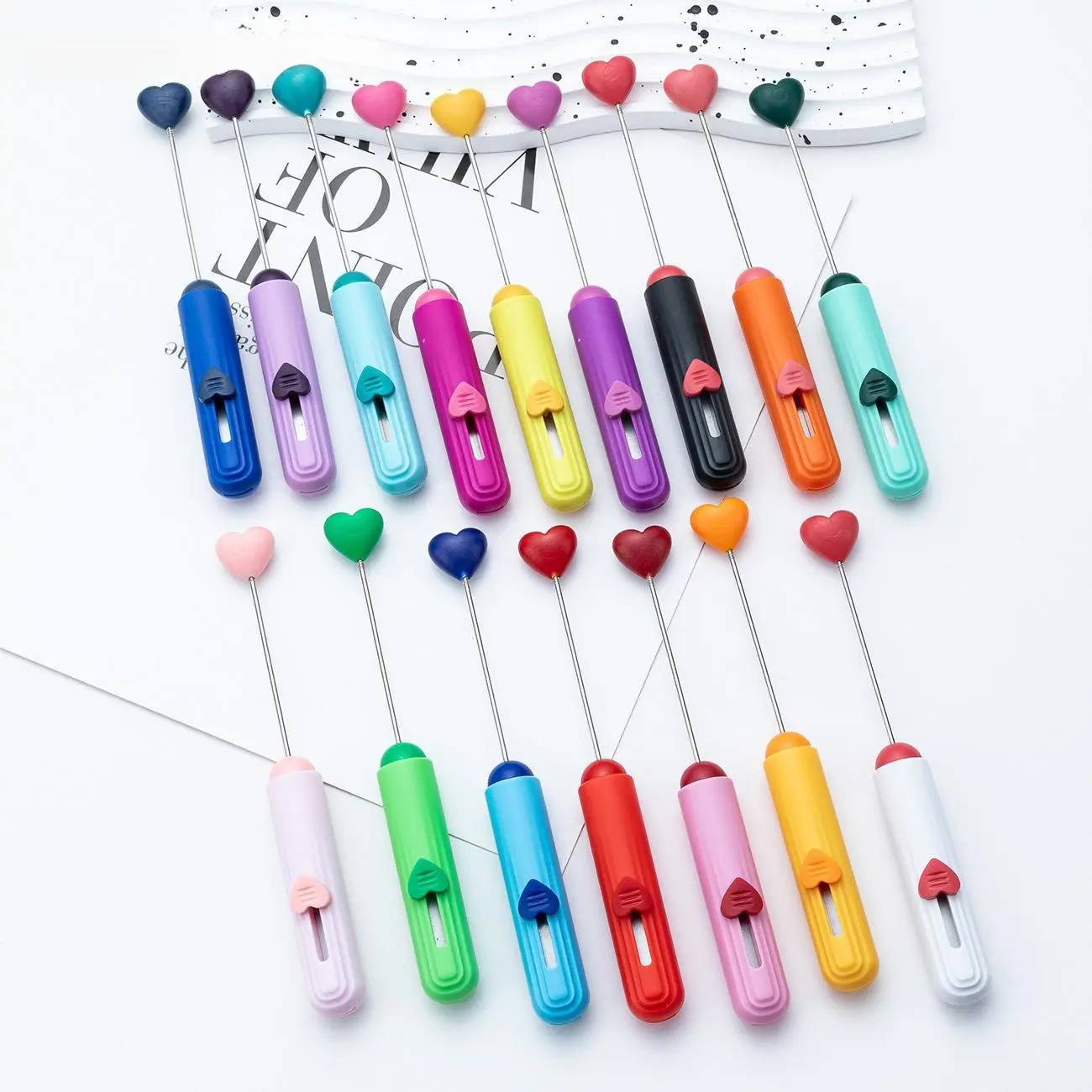 8pcs DIY Heart Beadable Utility Knife, Portable Box Cutter Mini Knife for Students Office Paper Cutting Craft