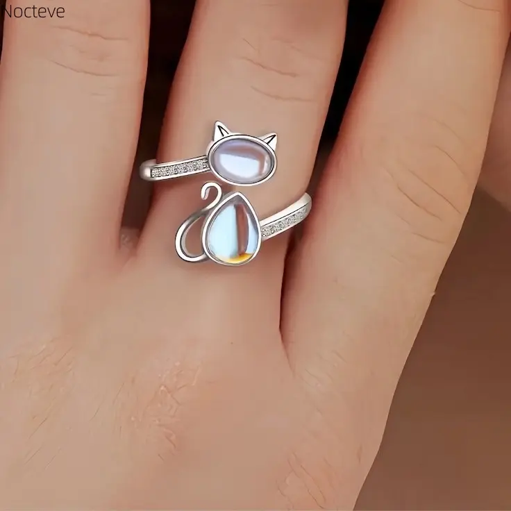 Women’s Adjustable Cat Shape Open Ring, Cartoon Moonstone Inlaid Fashion Finger Jewelry for Daily Matching