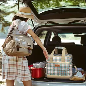 Outdoor Camping Large Capacity Picnic Bag, Thick Oxford Cloth Insulated Bag, Portable Handheld Outdoor Camp Insulation, Picnic Bag