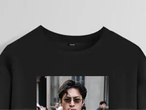 Hudson Williams Signature Pose Shirt, Shane Hollander Shirt