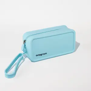 The Everywhere Silicone Makeup Bag
