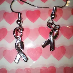 Ribbon Earrings - Ribbon Shaped Design with Silver Tone Finish, Ideal for Supporting Various Charities