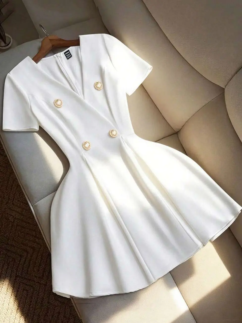 Women's Elegant White Cross-Wrap Double-Breasted Short Sleeve Cinched Waist Mini Dress, Summer