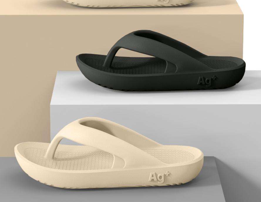 These couple flip-flops are so comfortable! Ag+ Antibacterial Cloud Slides