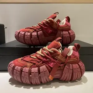 Men's/Women's Red Chunky Tire Sole Sneakers, Retro Suede & Mesh Casual Shoes, Breathable Lace-Up Platform Sneakers for Streetwear & Daily Wear