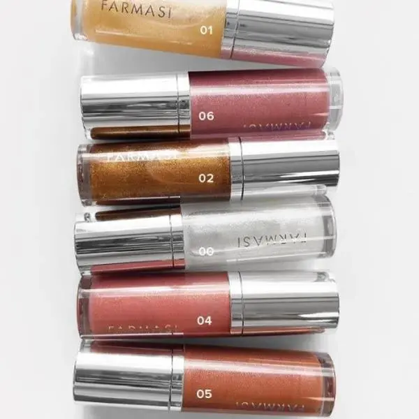 Ultimate Shine Lip Gloss, an Ultra-Hydrating Sparkly Makeup for a Hydration Boost with Shea Butter, Avocado Oil, and Vitamins, 0.27 fl. oz., 0.27Oz