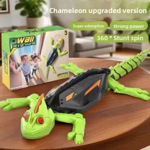 Remote Control Wall Climbing Car Toy, Electric Crawling Robot for Kids, Unique Jointed RC Vehicle, Perfect Gift for Birthdays & Holidays