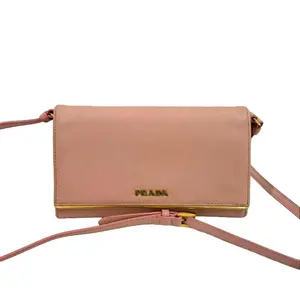 Pre-owned PRADA Smooth leather Mini Bags Saffiano Leather Wallet Light pink Very Good S014260425062
