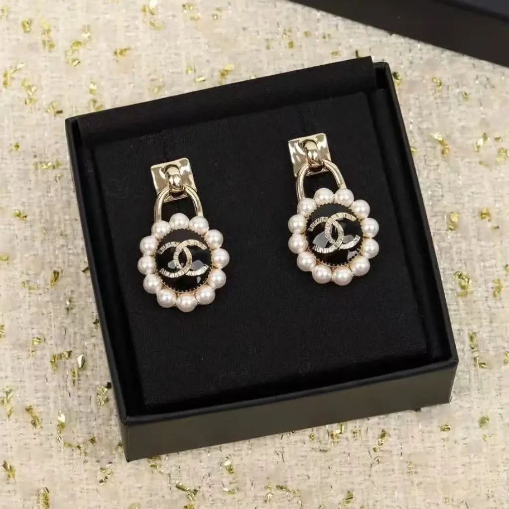 Pre-owned Chanel Earrings 2021 AN285