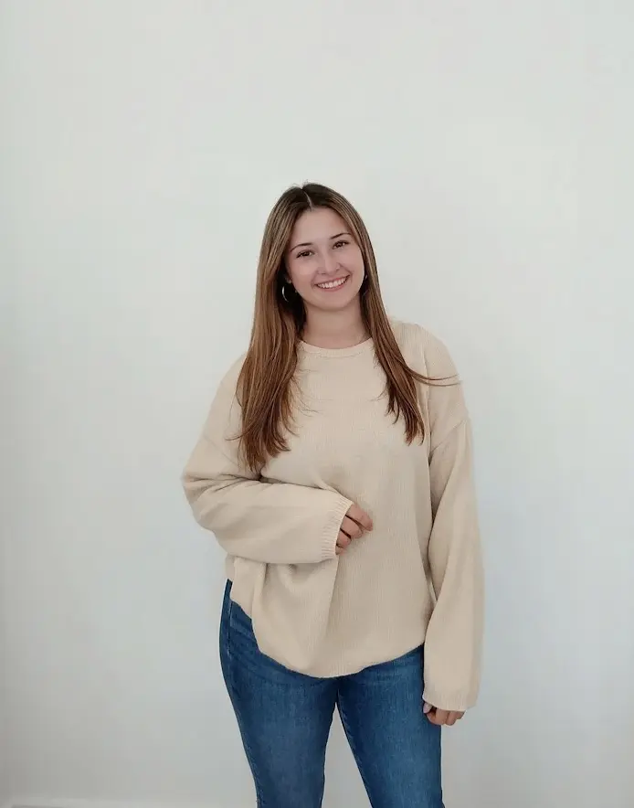30% Cashmere and 70% Wool Cream Sweater