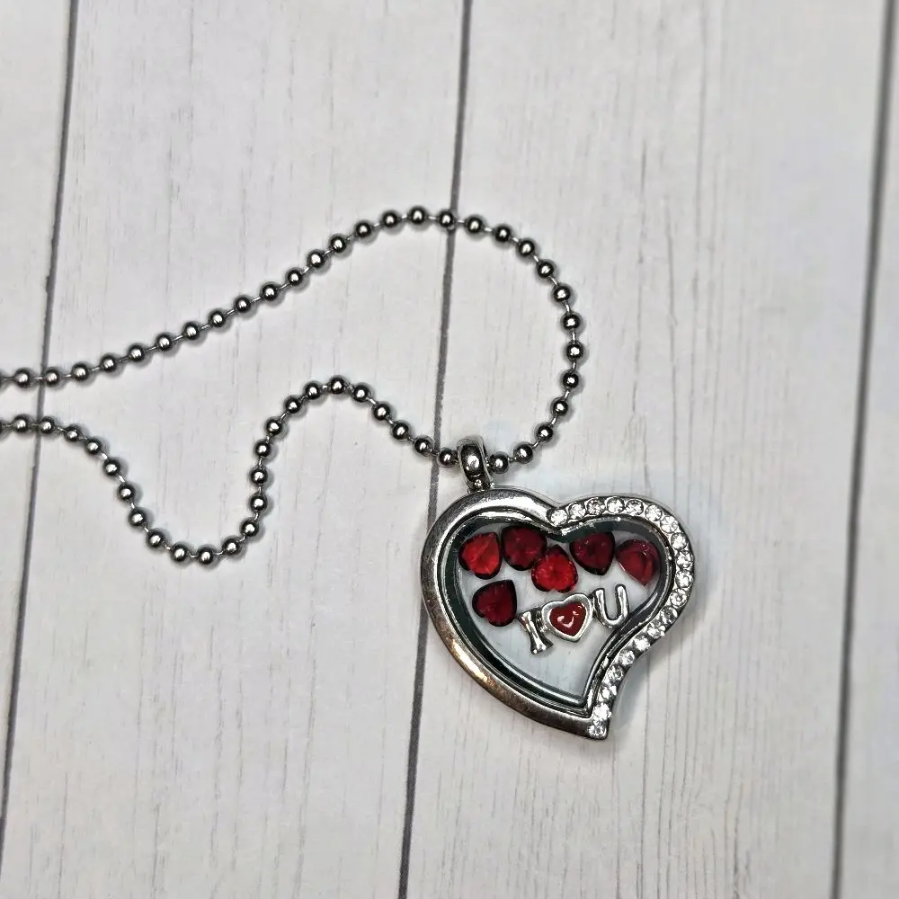 Heart Locket Necklace for Women, Elegant Silver-Tone Pendant with Red Gem, "I Love You" Engraving, Stylish Gift for Anniversary or Birthday, Stylish Accessories, Meaningful Gifts, Heart Locket Necklaces, Anniversaries, Chain Jewelry Necklaces