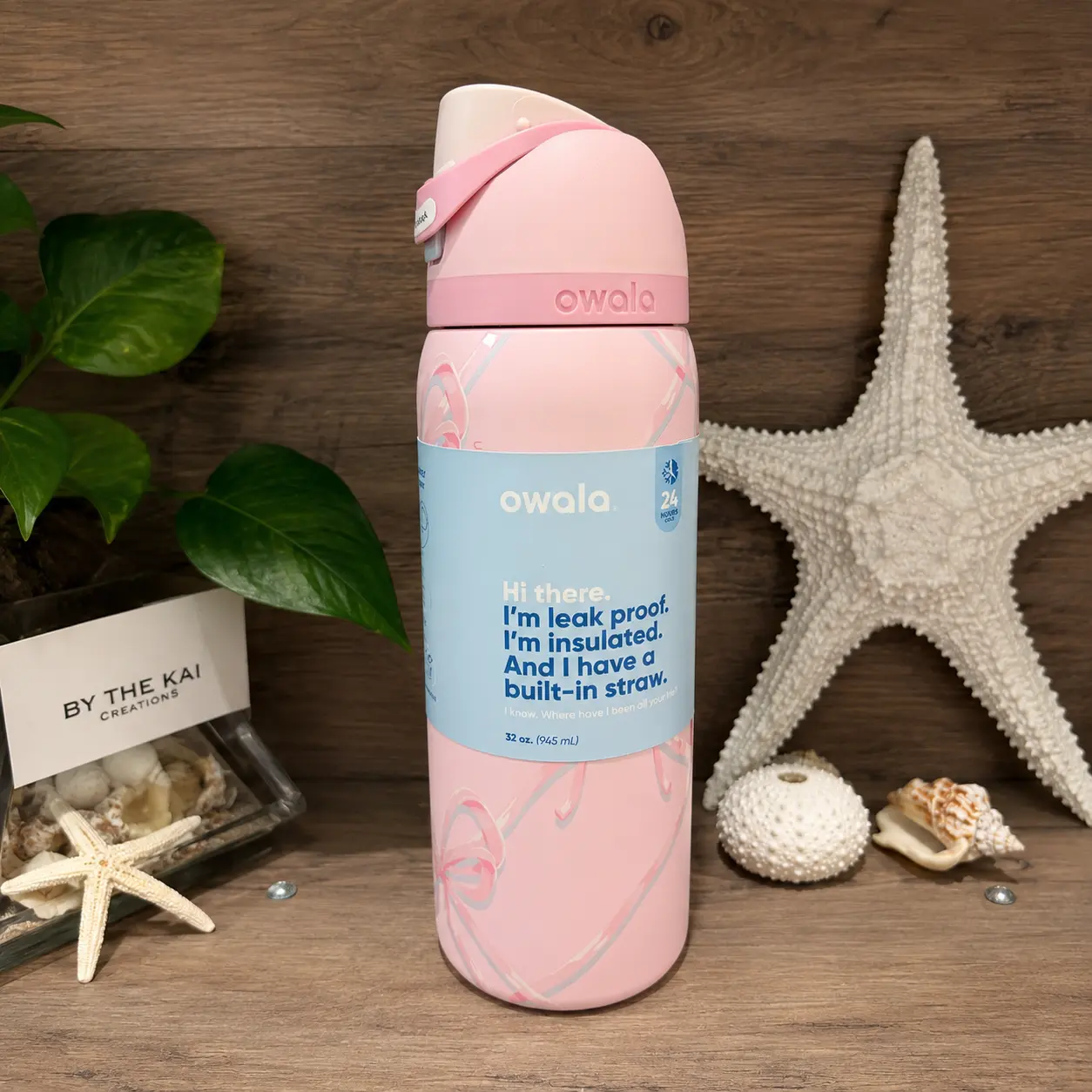 Owala 32oz FreeSip Water Bottle Holiday collection- Sugar Plum Fairy,  Insulated Leakproof Water Bottle with Straw for Sports, Travel & Daily Hydration