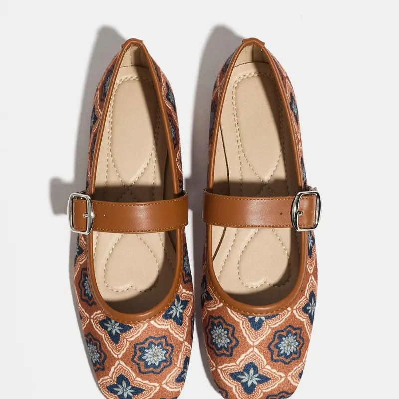 Women's Vintage Square Toe Classic Mary Jane Shoes, Fashion Print Single Strap, Versatile for Parties, Campus, Office, Weddings, Ideal Gift