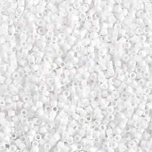 Matte White 11/0 delica beads || DB0351