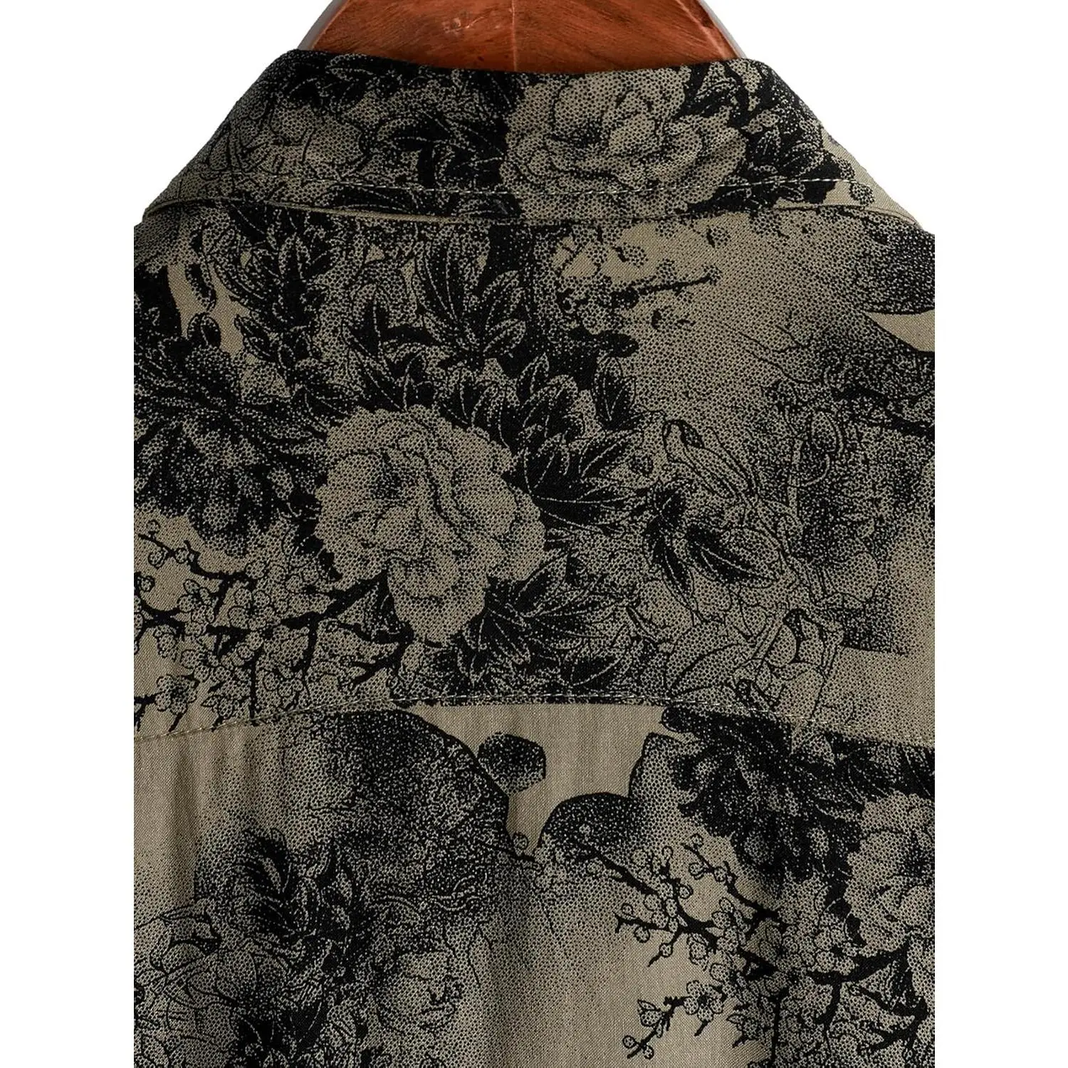 Men's Casual Hawaiian Shirt Short Sleeve Button Down - Tropical Floral Print Summer Beach Shirt Lightweight Breathable Fabric Perfect for Vacation Party Outdoor Leisure Wear Comfortable Fashion Style Men's Casual Hawaiian Shirt Short Sleeve Button Down - Tropical Floral Print Summer Beach Shirt Lightweight Breathable Fabric Perfect for Vacation Party Outdoor Leisure Wear Comfortable Fashion Style