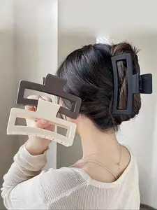 3pcs Solid Color Hollow out Design Hair Claw Clip for Women, Fashion All-match Hair Accessories, Large Size Easy Grasping Hair Claw Clip