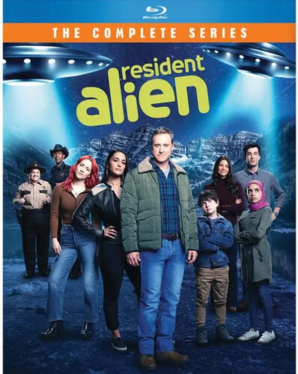 Resident Alien: The Complete Series (Blu-ray)
