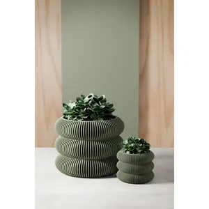 Triple BUBBLES Planter - Aesthetic Pot for Shelf Styling
