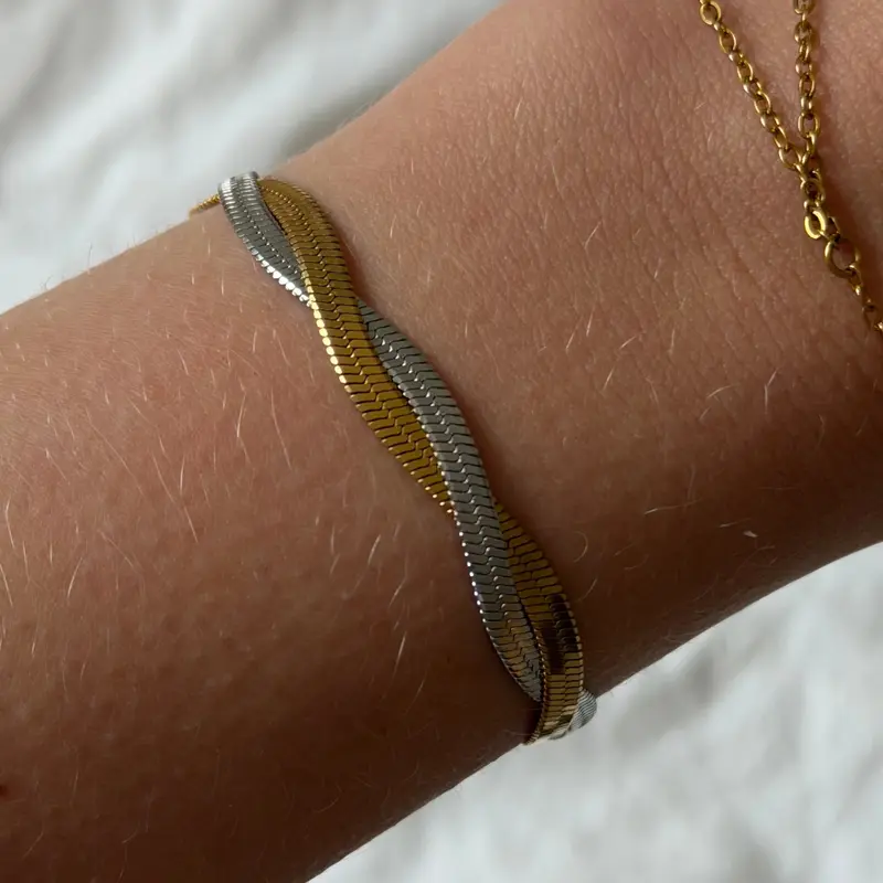 EVRY JEWELS Gold or Silver Plated Stainless Steel Women's Hypoallergenic Two-Tone Medusa Bracelet