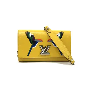 Pre-owned Louis Vuitton EPI Shoulder Bags 7.09'' 2016 R2589 Shoulder Bag T25187952738 0409 LA Hedda