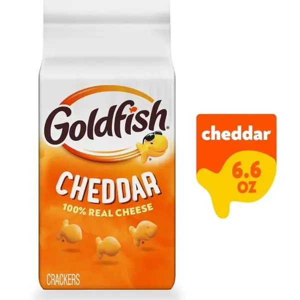 Goldfish Cheddar Crackers, Baked Real Cheese Corn Snacks, 6.6 oz Bag, 55 Pieces, Picnic-Box Fit, Crispy Treat for Children, School Lunch & Adults, Crunchy