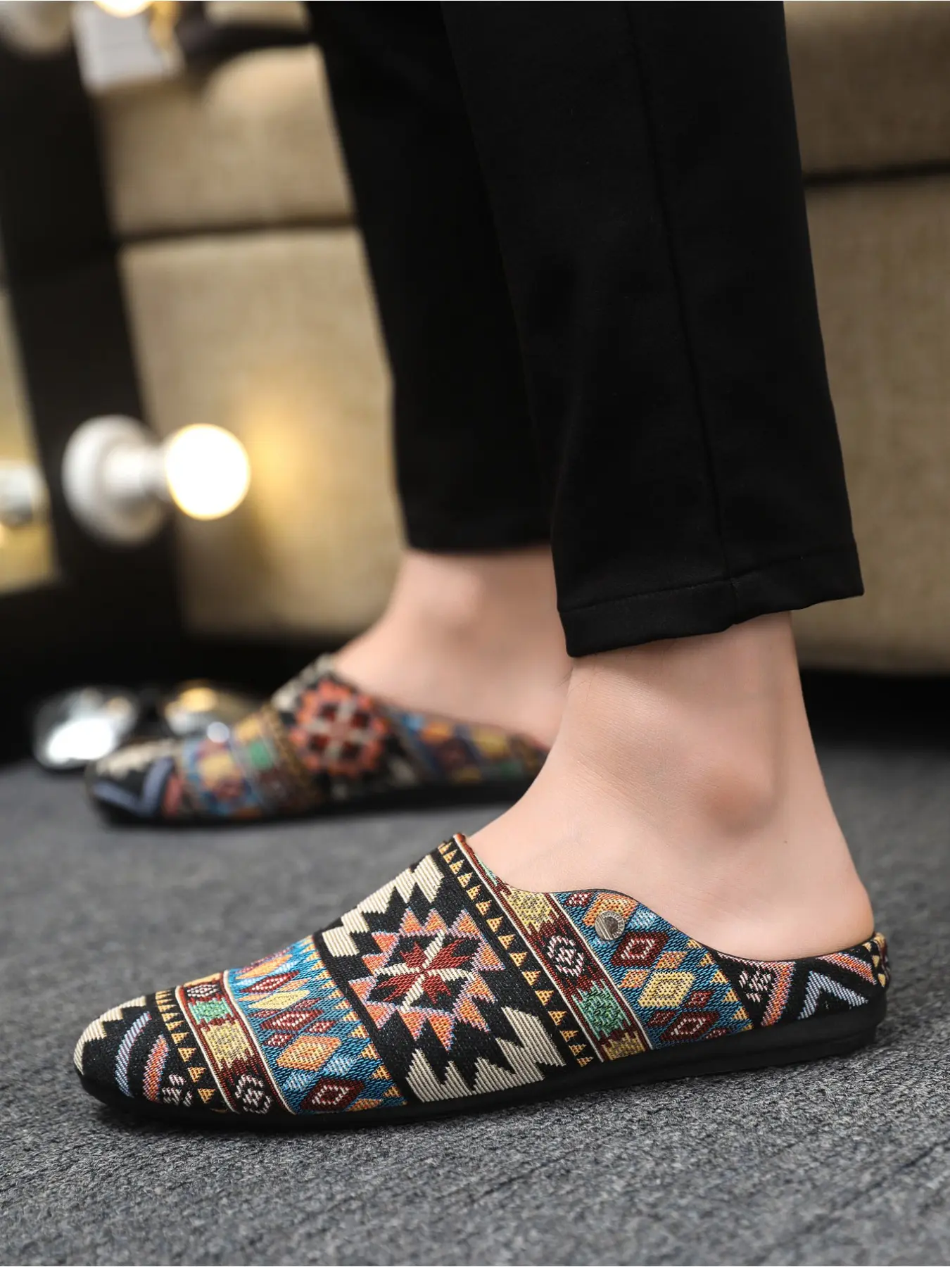 2026 Men's Four-Season Irregular Printed Slip-On Mule Canvas Shoes, Non Slip Mules Wear-Resistant Casual Home Walking Shoes for Men