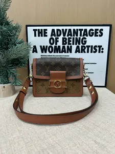 Pre-owned Louis Vuitton Dauphine Small with Patch – Chip Version – Size 20cm x 15cm x 9cm