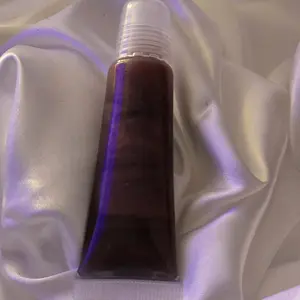 scarlet red lipgloss milky caramel latte scented glossy finish kiko lip Apricot Oil Moisture Makeup Cosmetic Jojoba Moisturizer milan i