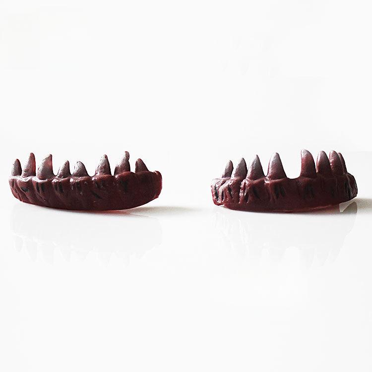 2 Halloween And April Fool'S Day Horror Vampire Fangs, Halloween Party Props, Role-Playing Performance Props, Horror Atmosphere Props, Carnival Party Supplies