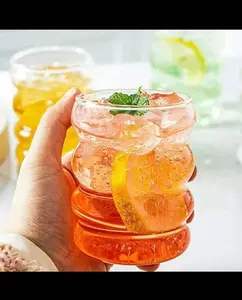 4 Piece Set of Ripple Shaped Vintage Drinking Glasses with Straws