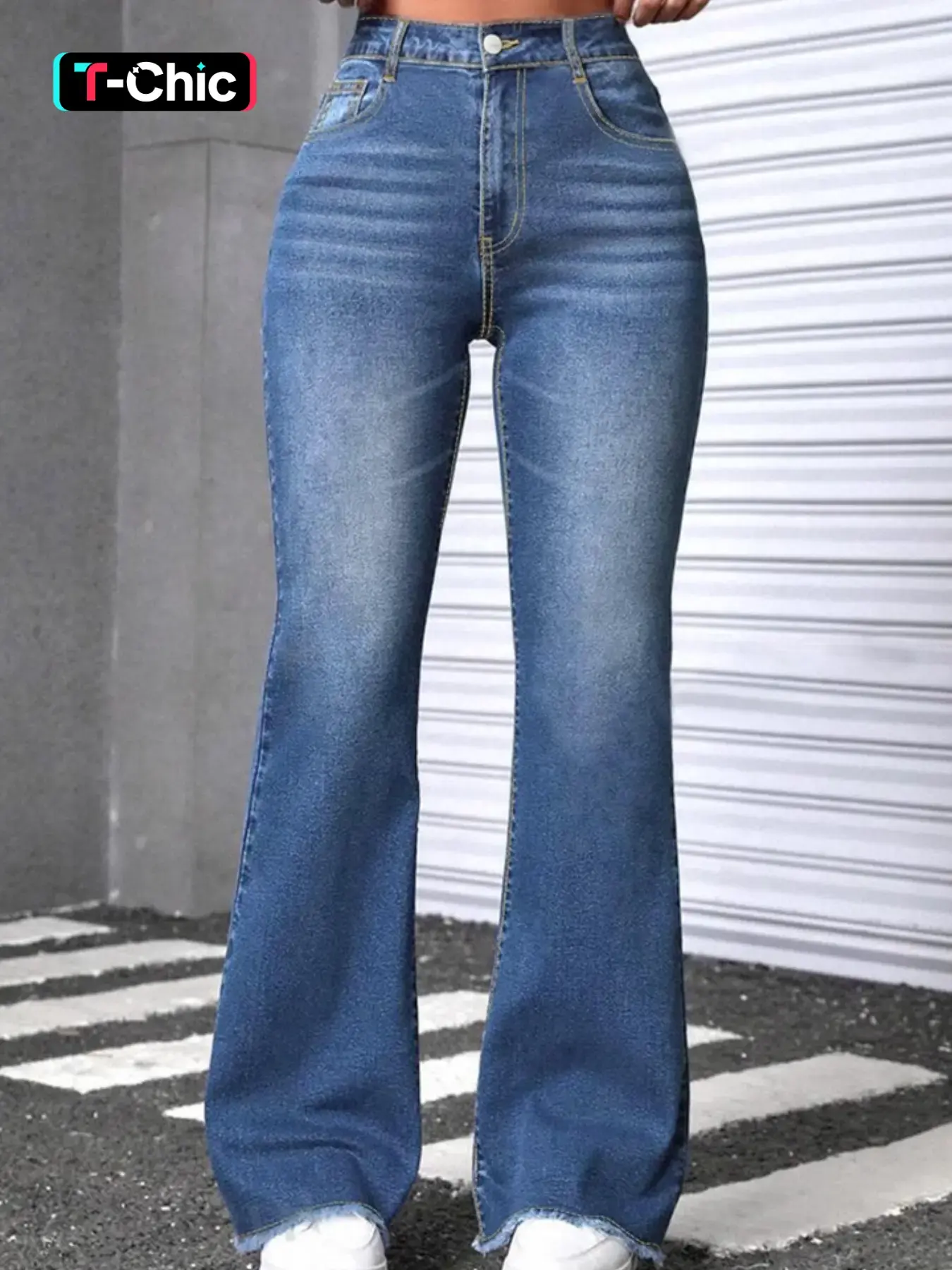 Men's Slim-Fit Denim Jeans, Blue Bell-Bottom Flared Pants, Casual Streetwear All-Season Wear, Plain Pattern, Pockets, Comfort & Style, Plain Denim Trousers, Jeans Bottoms