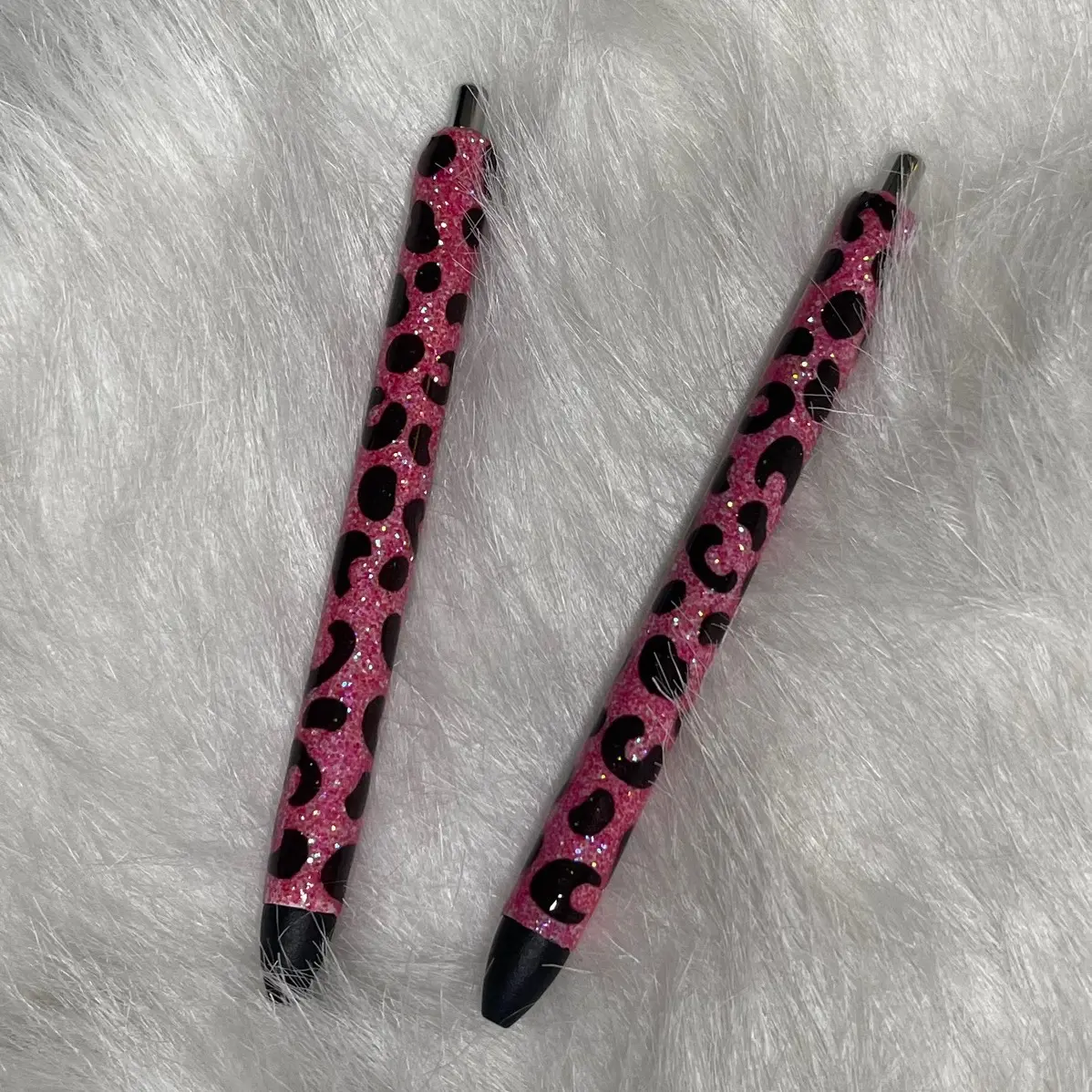 Pink cheetah pen