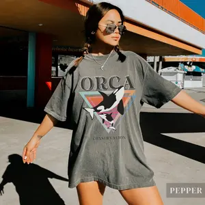 Retro 90s Orca T-Shirt | Ocean/Sealife/Nature/Wildlife Conservation Tee Shirt | Gift For Killer Whale/Dolphin Lover Gift, Gift For Him, Gift For Her