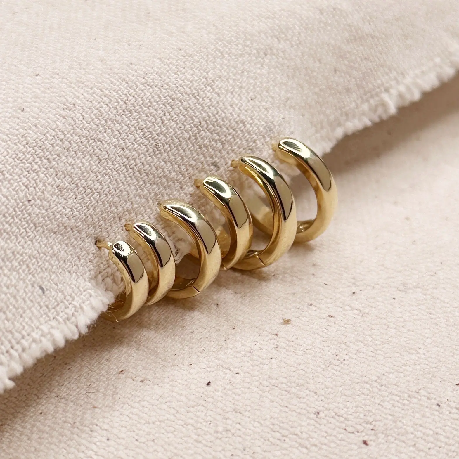 Polished Classic Clicker Hoop Earrings - Simple Design, Elegant Finish, Adjustable Fit, Adjustable Length