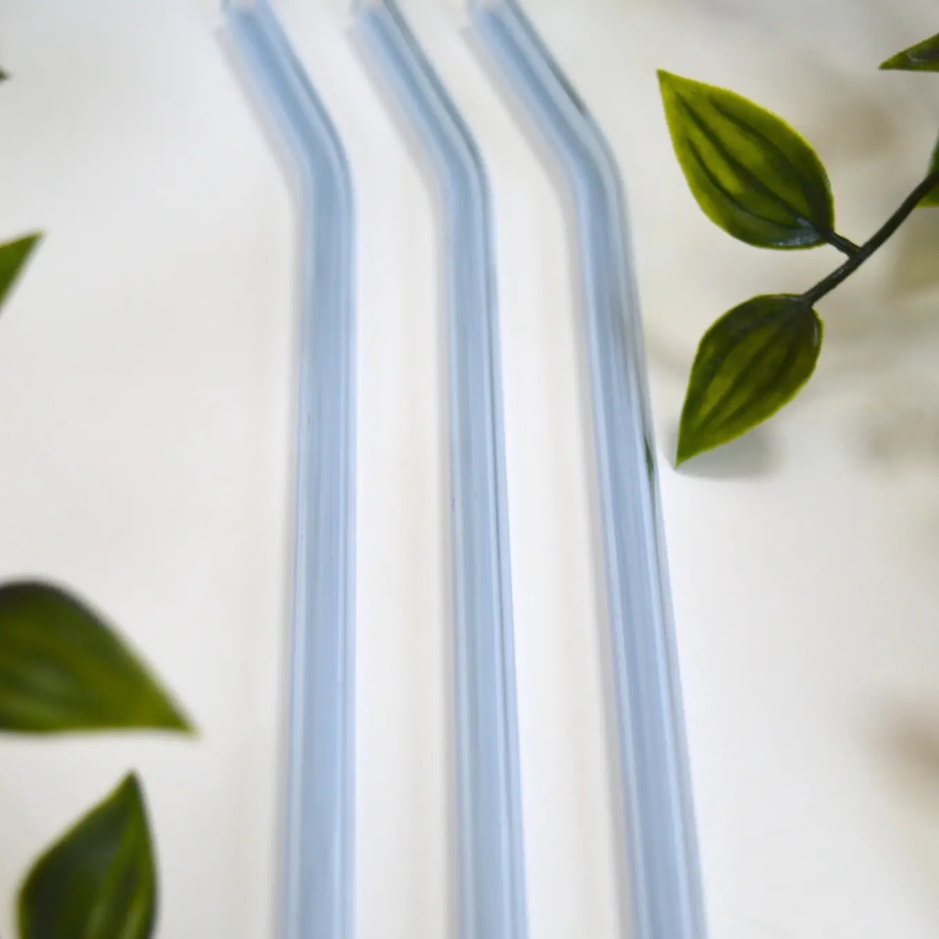 Light Blue Reusable Glass Straw (1 straw)