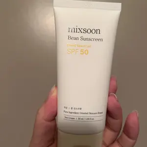 Product Review of [Top Selling] mixsoon Bean Sunscreen 1.69 fl.oz / 50ml - Airy Watery Texture, No White Cast, Daily Korean Face Sunscreen from a**h