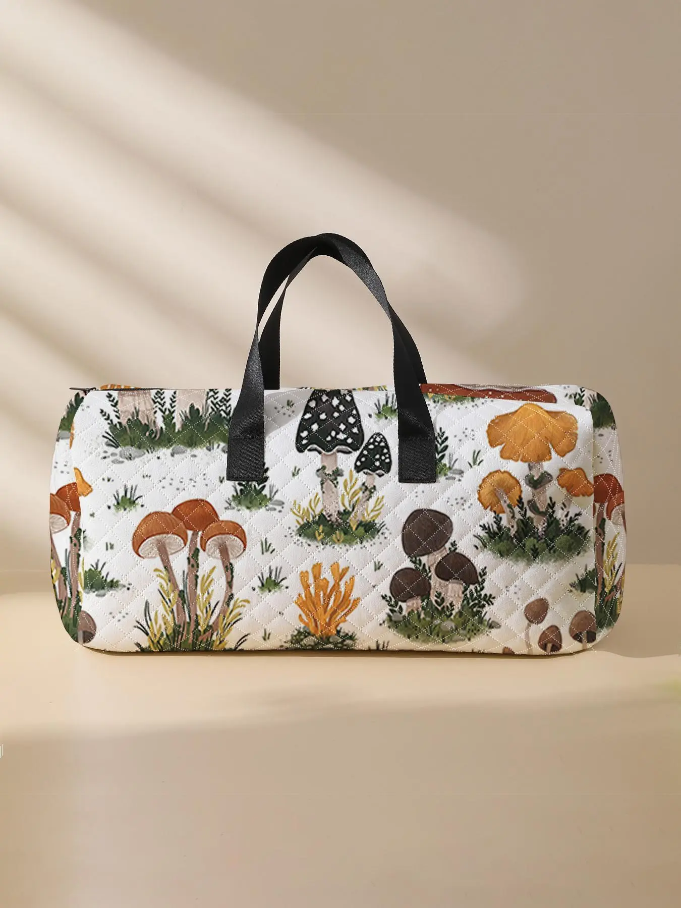 Mushroom Pattern Quilted Fabric Tote Bag, Large Capacity Travel Duffle Bag, Portable Overnight Bag with Shoe Storage, Fashionable Travel Bag for Women & Men, Travel Duffel Bag, Traveling Bag, Travel Essentials Bag, Quilted Weekender Bag, Airport Bag