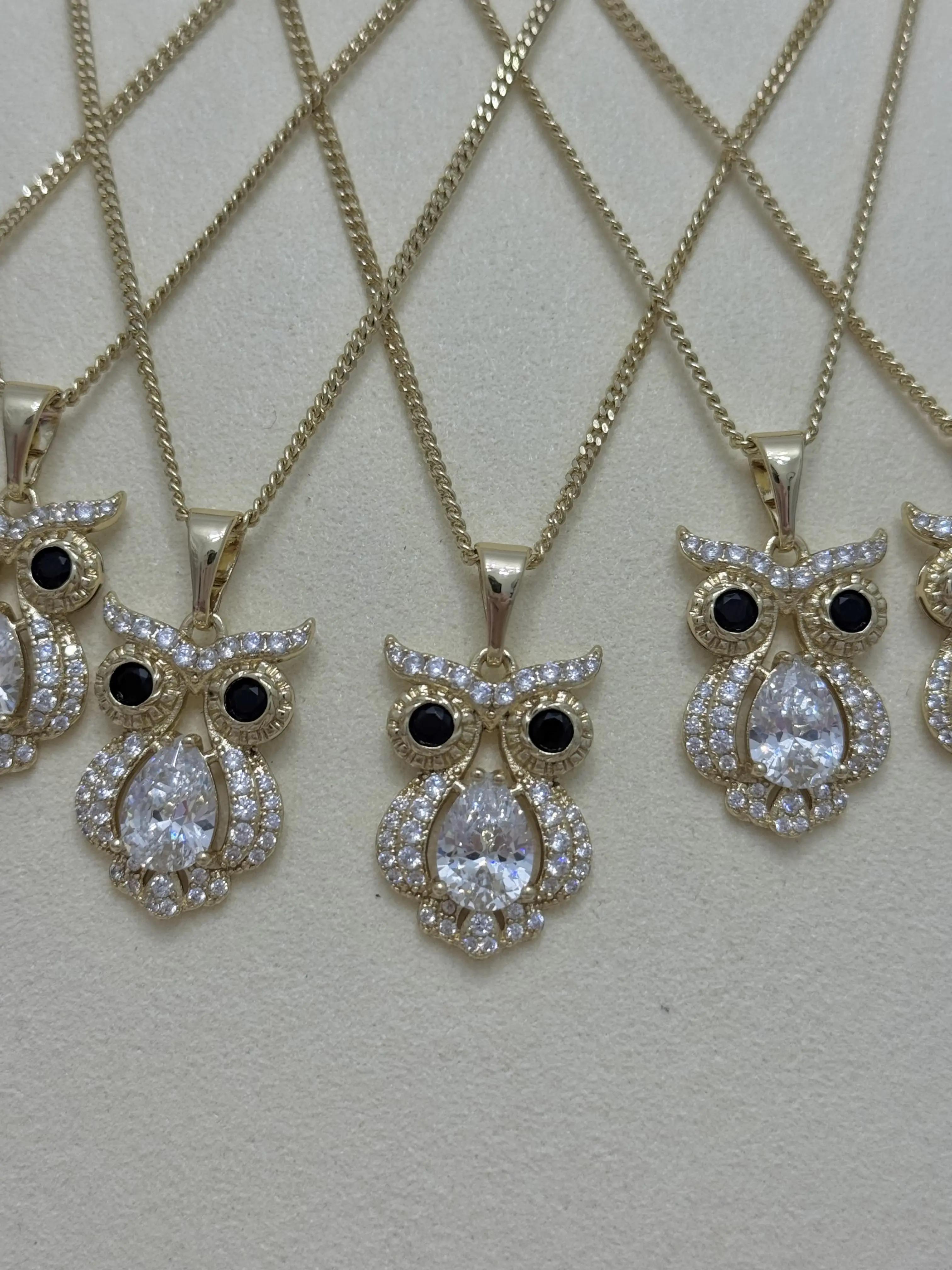 Owl Pendant Necklace 18 in - Elegant Jewelry for Women