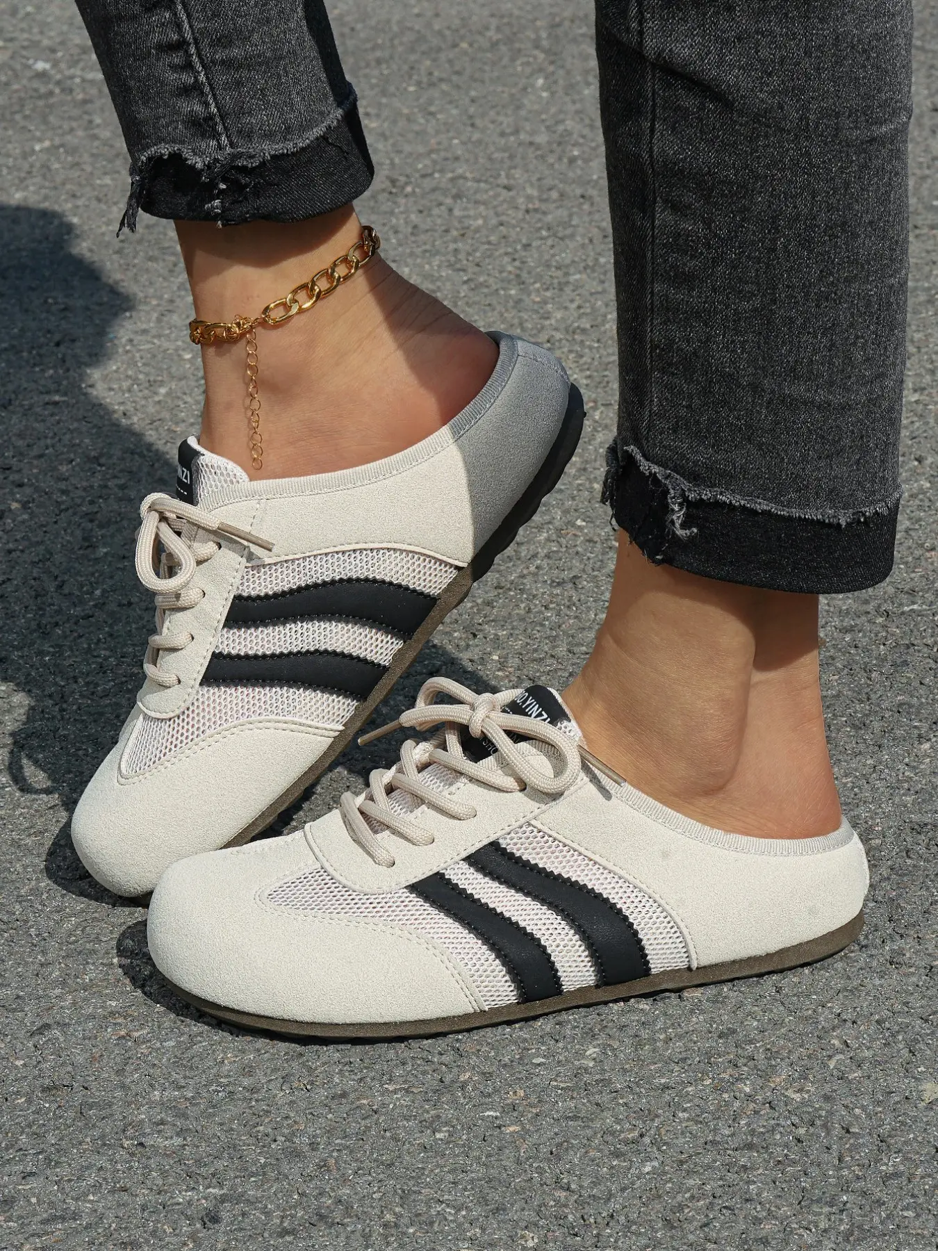 Vintage Plaid Deconstructed Half Slip-Ons, Lightweight & Non-Slip Daily Commute Casual Sports Shoes, Walking Shoes, Comfortable Everyday Wear, Anti Slip Trainers