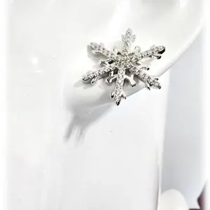 925 Sterling Silver Snowflake Earrings
