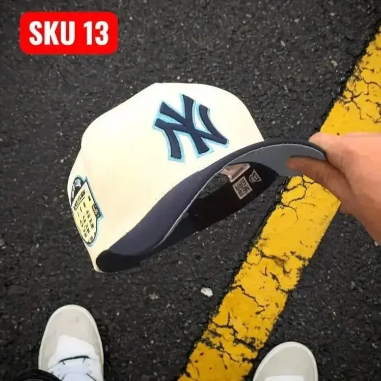 New Era MLB NY Yankees LA Dodgers & NY Yankees 9FORTY 59FIFTY Snapback Adjustable Baseball Cap Ivory Cream Navy Blue Embroidered NY Logo Curved Brim Adjustable Unisex Baseball Hat Vintage Streetwear Look Urban Fashion Trend 2026 TikTok Viral Headwear