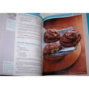 USED-Pillsbury Christmas 2009 by Catherine Cassidy (Hardcover)