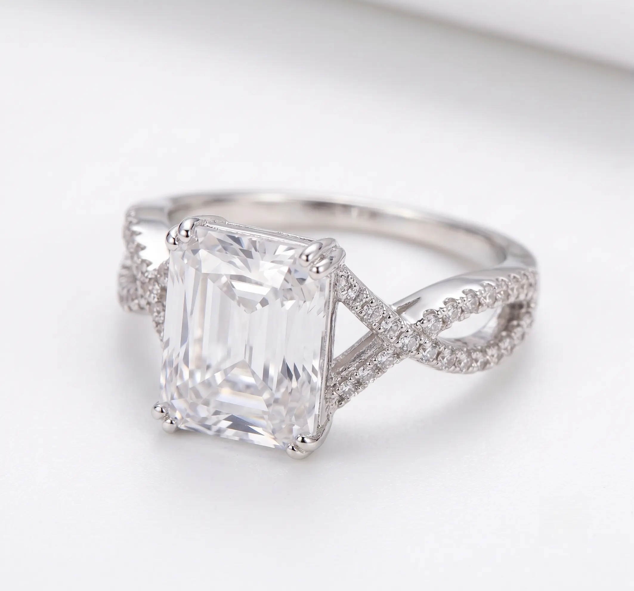 Classic moissanite ring, perfect for holidays, engagement, and gift-giving