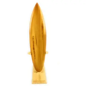 Classic Surfboard with Vertical Stand 12 in - Trophy | #lea11v