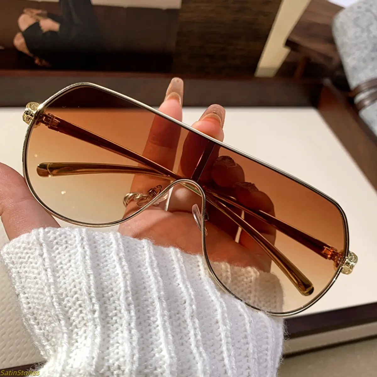 2026 new one-piece pilot sunglasses metal Internet celebrities ins same sunglasses personalized leopard sunglasses
