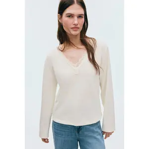 H&M Lace-trimmed knitted top