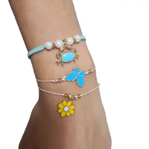 Bracelets different designs, macrame, Chinese Thread, pulseras en hilo chino - macrame, diferentes diseños.