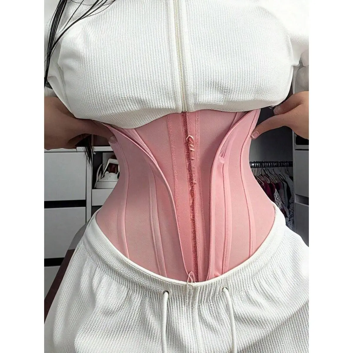 Women's Black Sports Waist Belt-13 Elastic Bone Abdominal Support Belt With Seamless Zipper Closure, Suitable For Fitness, Yoga, And Posture Correction.